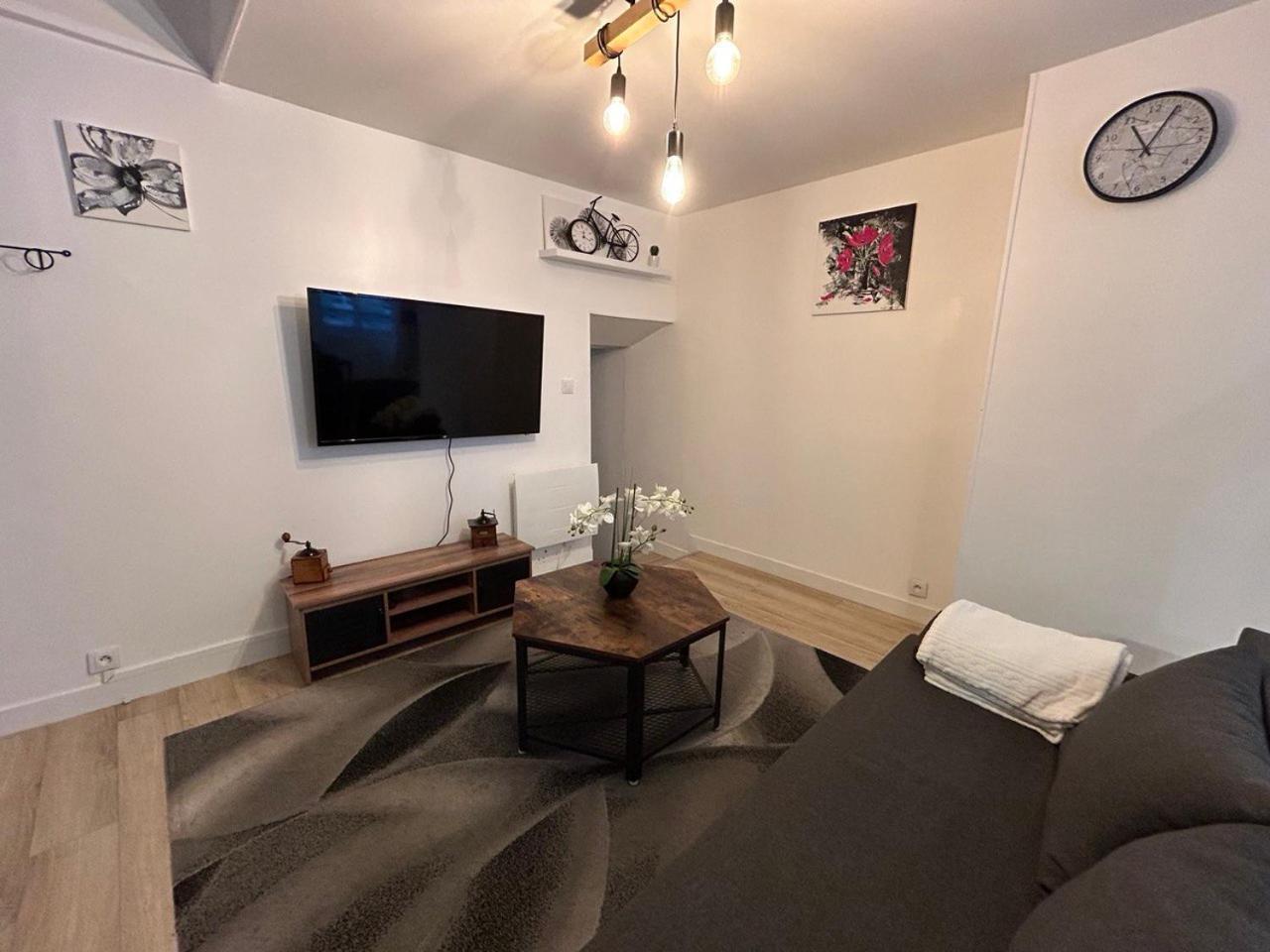 Apartament La Casa Tres - Cosy In The Very Centre Port Cherbourg-en-Cotentin Zewnętrze zdjęcie