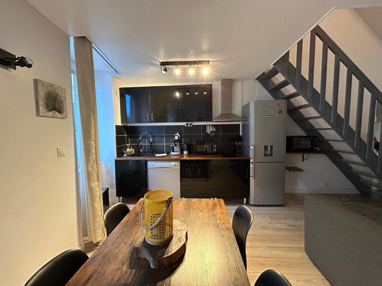 Apartament La Casa Tres - Cosy In The Very Centre Port Cherbourg-en-Cotentin Zewnętrze zdjęcie