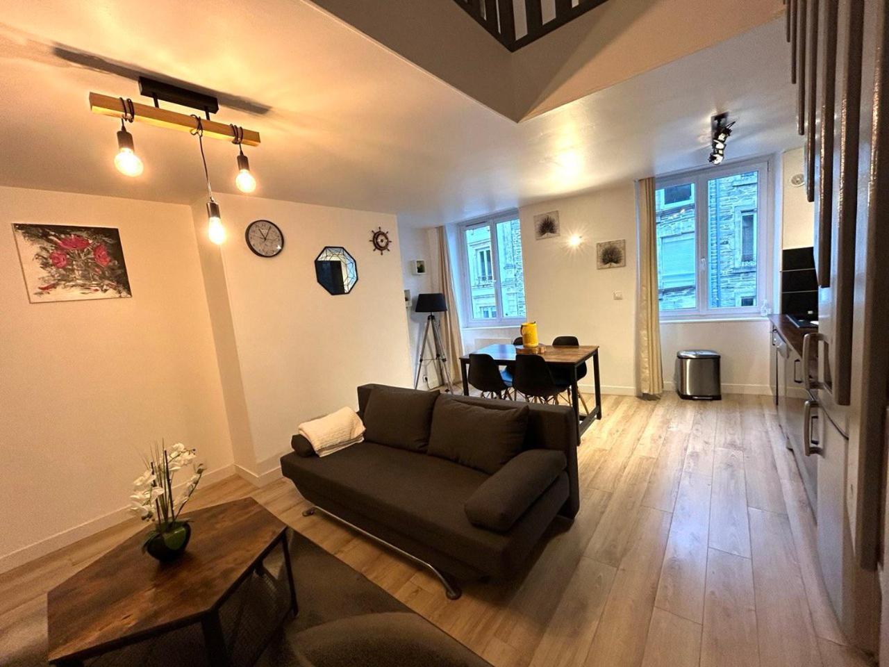 Apartament La Casa Tres - Cosy In The Very Centre Port Cherbourg-en-Cotentin Zewnętrze zdjęcie